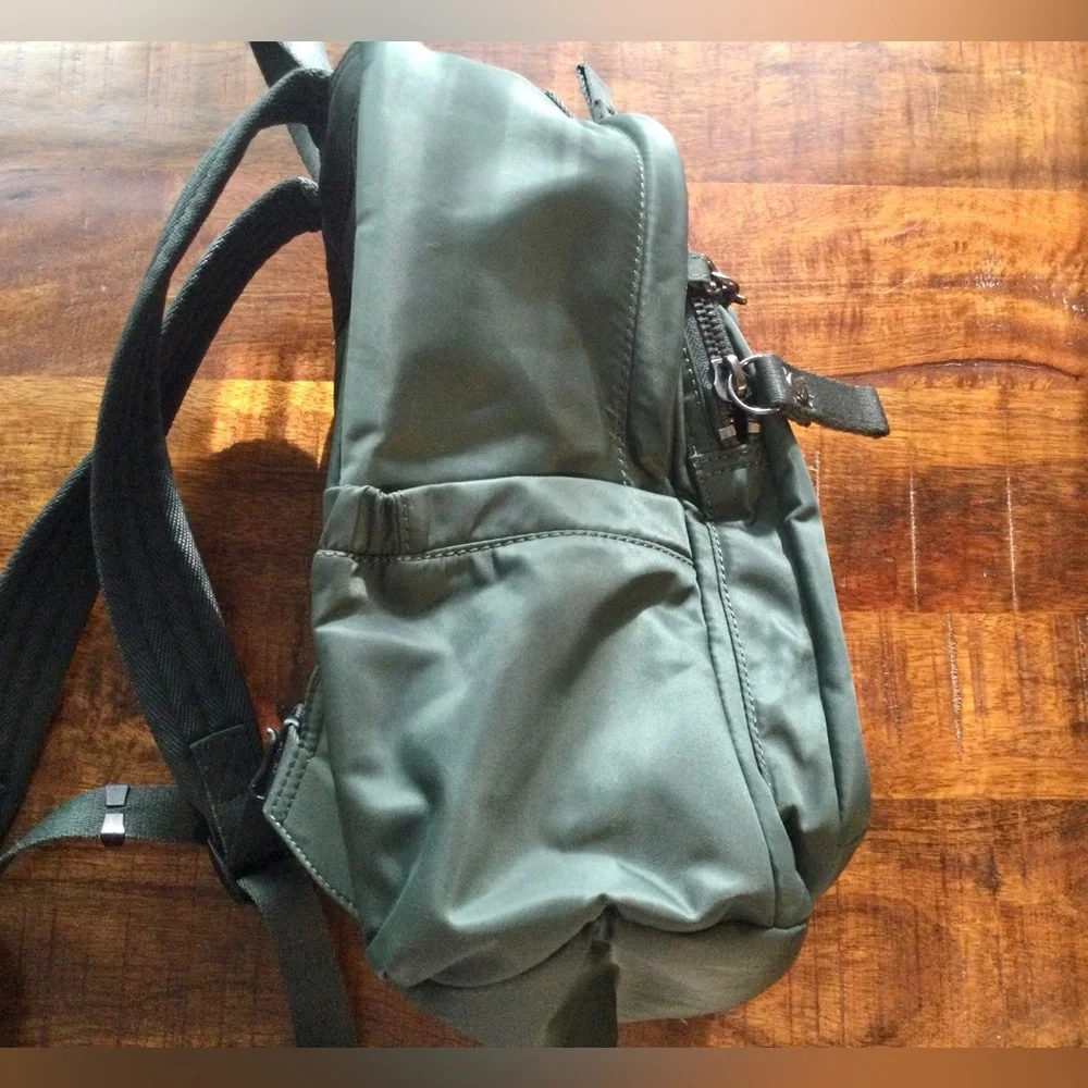 Kipling Delia Backpack - Picture 3 of 8